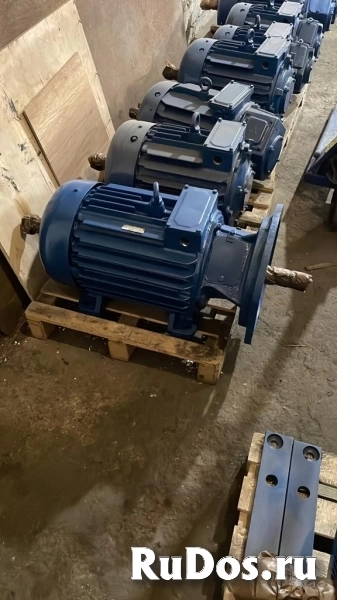 Крановый двигатель АМТН 132LA6 фото