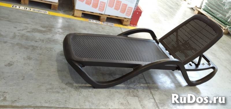 Шезлонги лежаки садовая мебель изображение 4