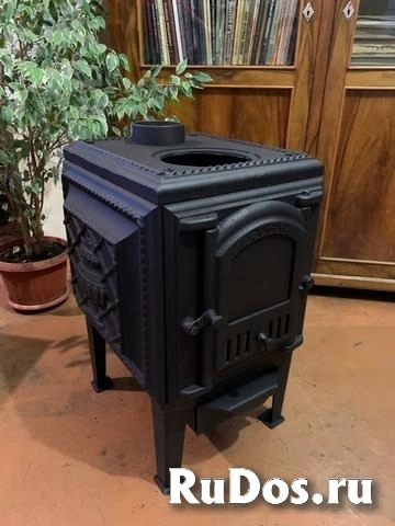 Печь-камин чугунный с варочной поверхностью изображение 3
