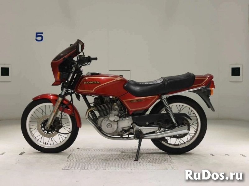 Мотоцикл дорожный Honda CB250RS Z рама MC02 фотка