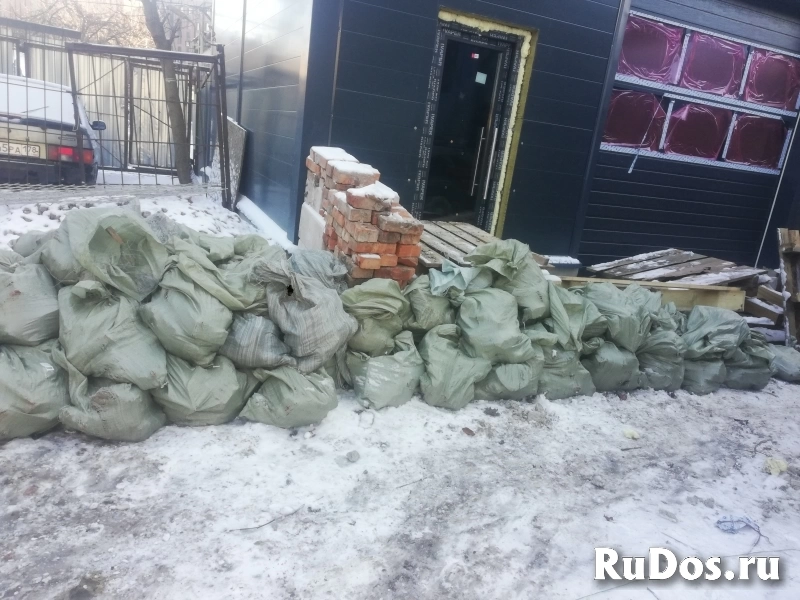 Бой кирпича и бетона фото