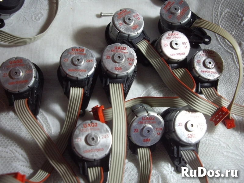 Моторчик шаговый 12 вольт изображение 7