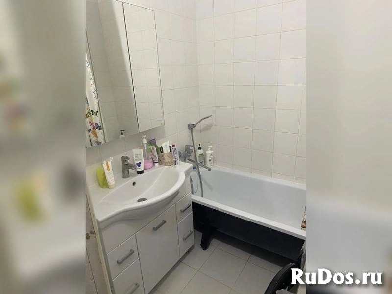 Продам 2 комнатную квартиру 63.1 м2 изображение 6