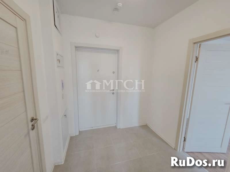 Продам 1 комнатную квартиру 43 м2 изображение 10