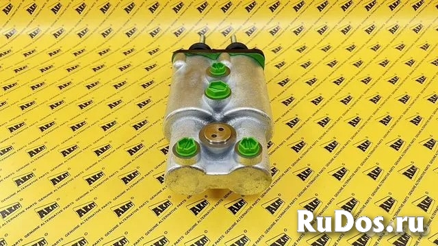 Главный тормозной цилиндр Caterpillar 220-8226 ОЕМ изображение 8