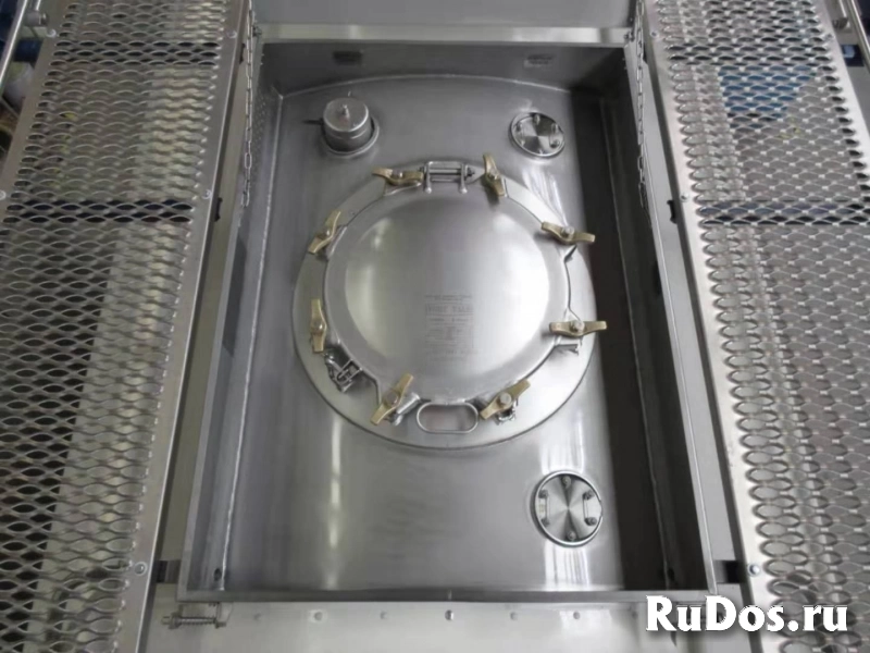 Танк-контейнер объём 18м3 тип Т11, для перевозки бензола. изображение 3