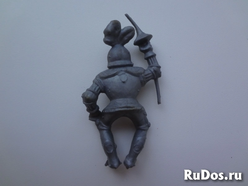 Рыцари-всадники ГДР изображение 4