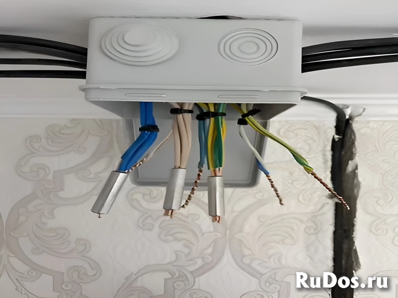 Услуги электрика Электрик Электромонтажник фотка