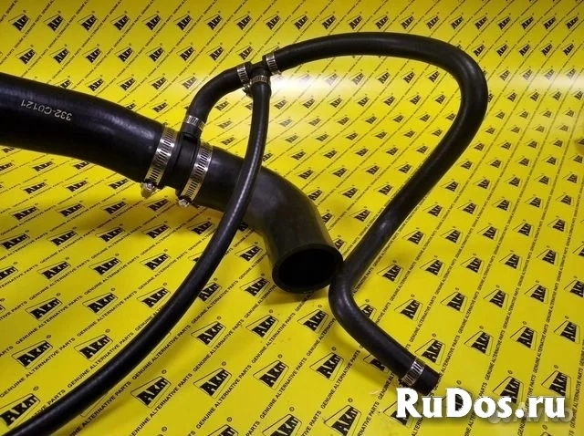 Патрубок JCB 332/C0121 изображение 3