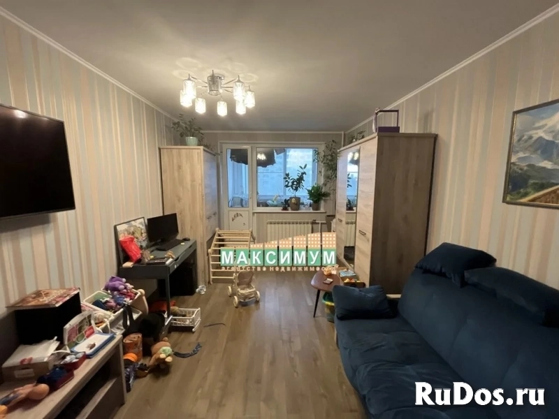 Продам 2 комнатную квартиру 56.3 м2 изображение 9
