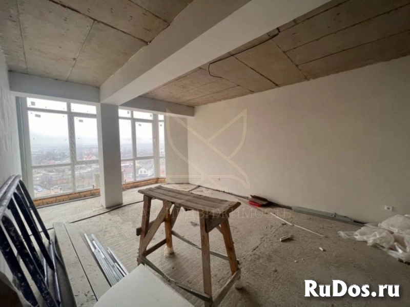 Продам 1 комнатную квартиру 63.1 м2 фотка