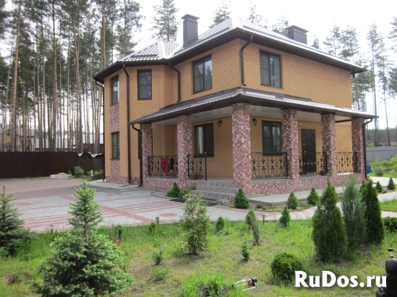 Предоставляем все услуги по строительству домов коттеджей. фото