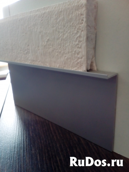 Плинтус для ГИПСОКАРТОНА алюминий плоский изображение 6