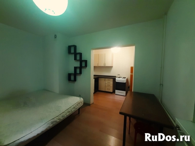 Продам студию с выделенной кухней в Кировске изображение 5