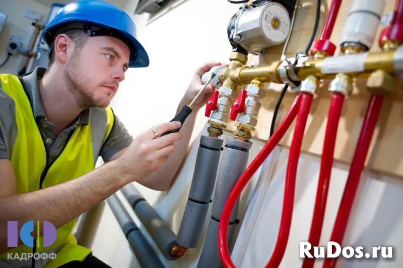 Монтажник санитарно-технических систем и оборудования фото