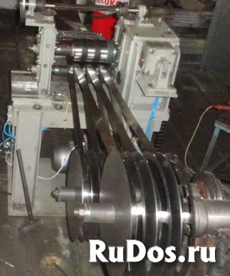 Линия продольной резки рулонного материала фото