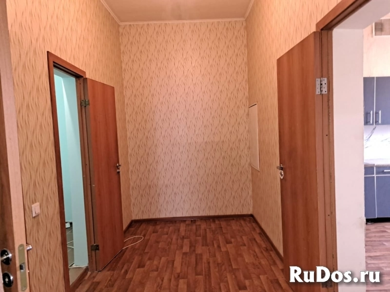 Сдам 2 комнатную квартиру 97 м2 изображение 5