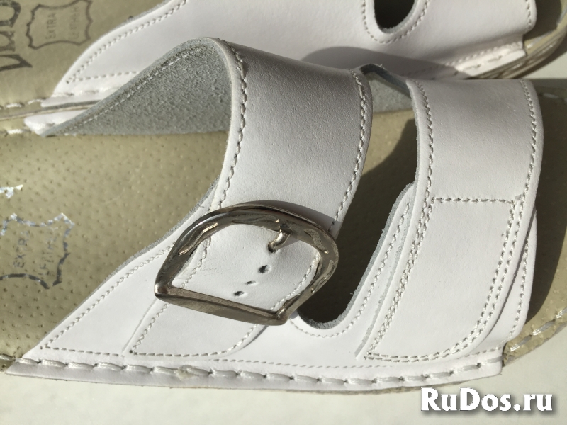 Шлепки тапки новые ledi сербия 36 35 размер белые кожа ортопедия изображение 5