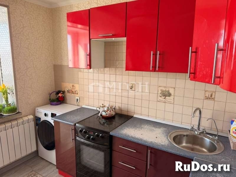 Продам 1 комнатную квартиру 38.5 м2 фотка