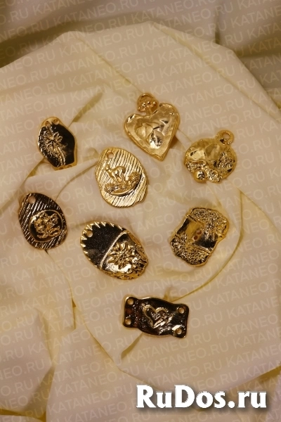Пукля пирамида, заклепки, хольнитены фигурные, украшения для сумок, ремней, кожаных браслетов фотка