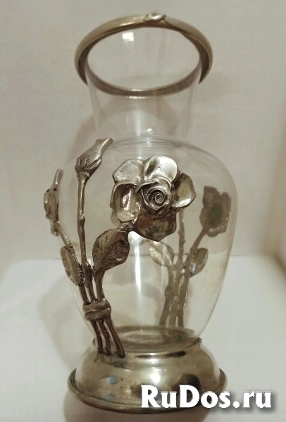 Ваза винтажная с оловянными розами, редкая изображение 6