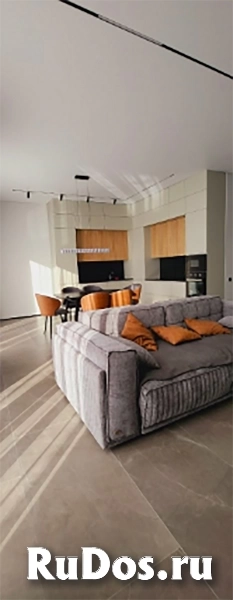 Продам коттедж в Сочи, с бассейном и прямым видом на море. изображение 4