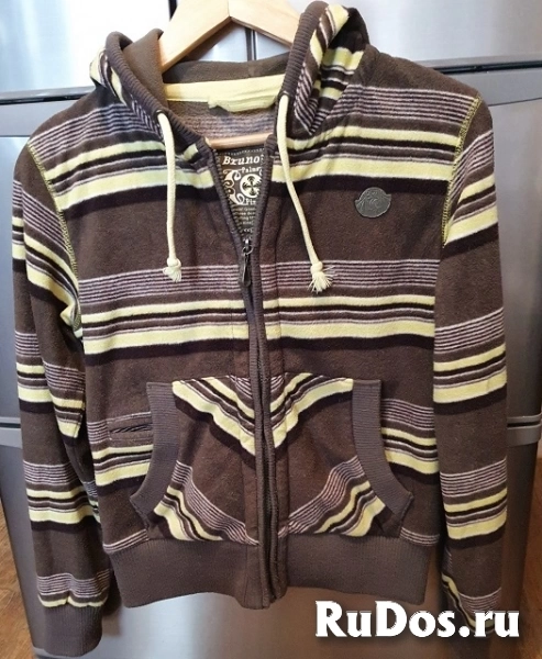 Толстовка Brunotti мягкая и теплая , размер 42, идеальное состояние. фото