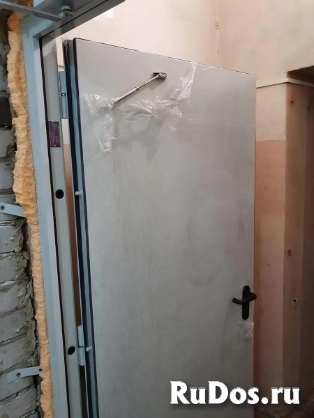 Металлические двери от производителя в Новосибирске фотка