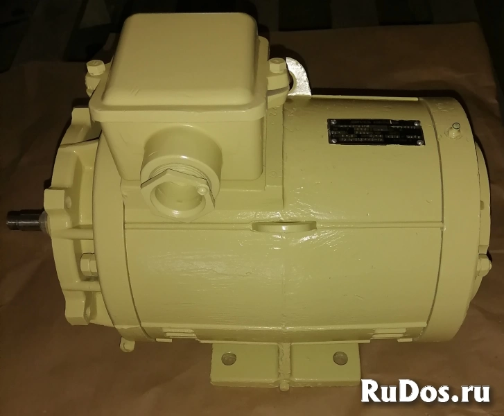 ООО «МЭРК» реализует со склада электродвигатели изображение 4