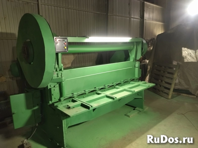 Ножницы кривошипные гильотинные НГ474 рубит 4х2000мм продам изображение 5