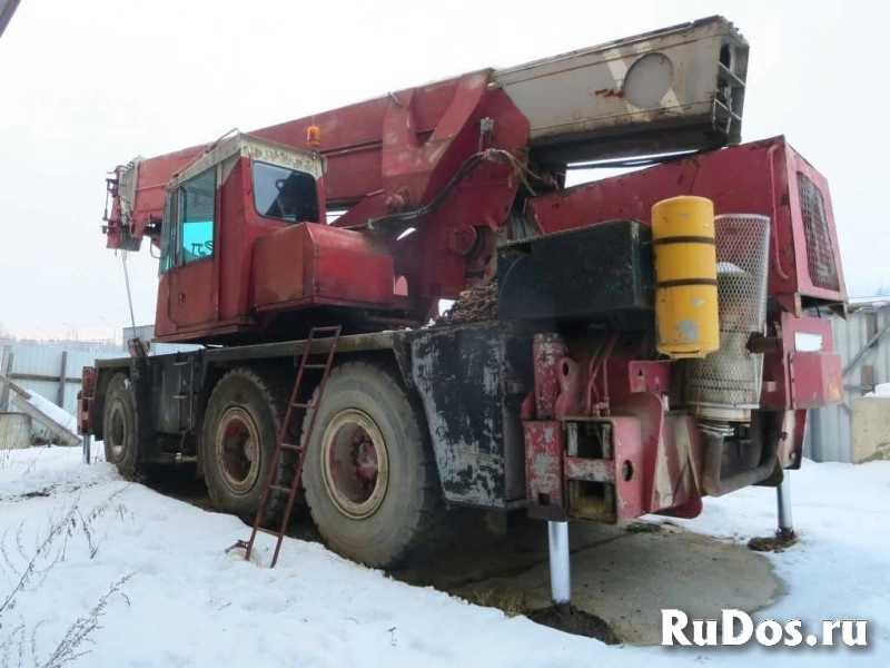 Финский кран вездеход Lokomo 50 т изображение 4