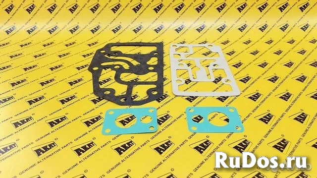 Комплект прокладок 068425 OEM изображение 4