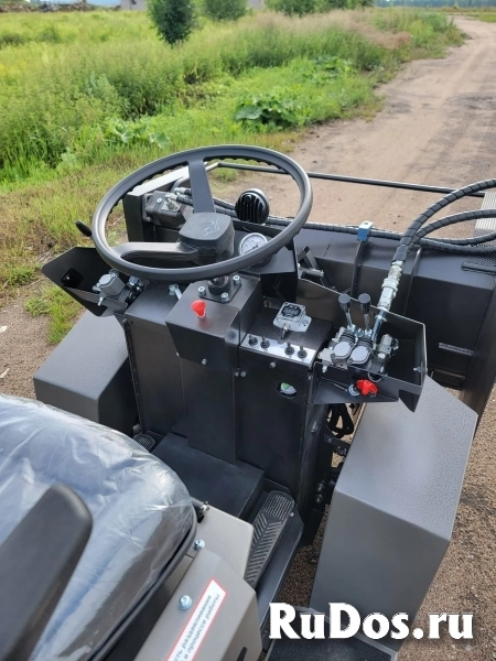 Подталкиватель-ворошитель сенажа "Кормилец" изображение 3