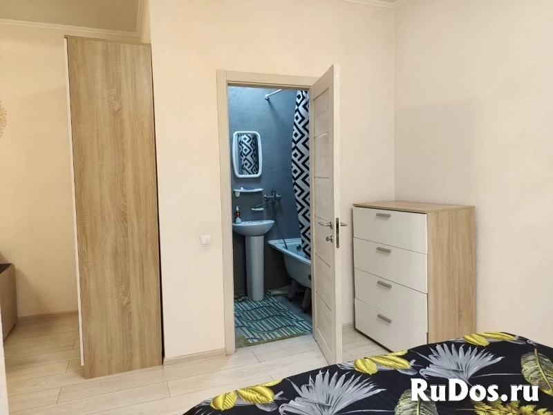 Квартира у Центрального рынка в старом фонде изображение 4