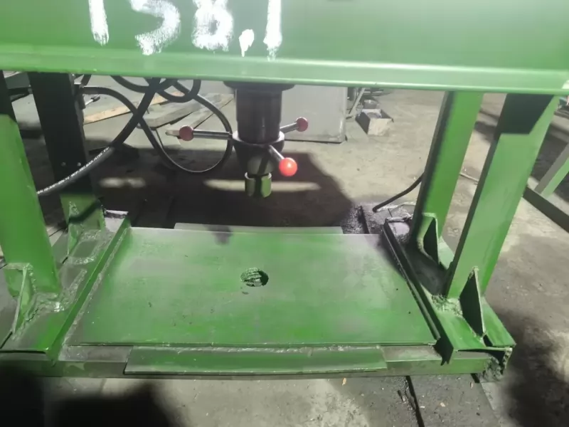 Пресс Р337 монтажно-запрессовочный гидравлический усилие 50 т изображение 9