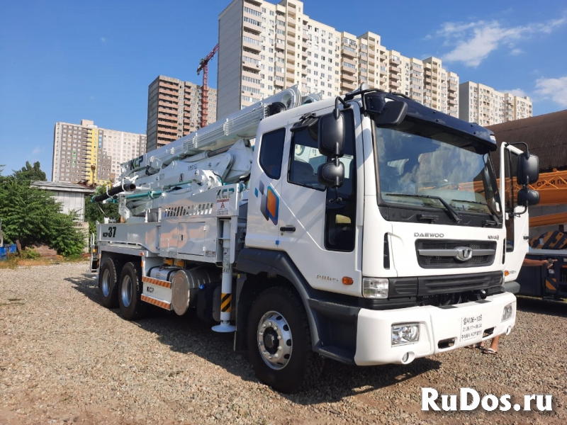 Бетононасос  КСР37ZX 5170 на шасси Daewoo Novus фотка