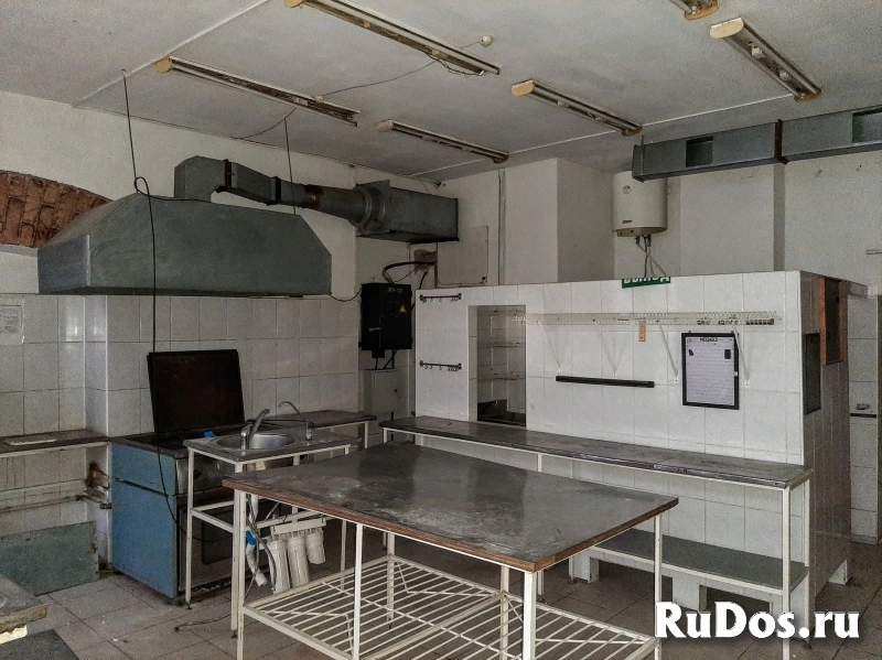 В аренду предлагается помещение кафе клуба Троицкий мост изображение 5