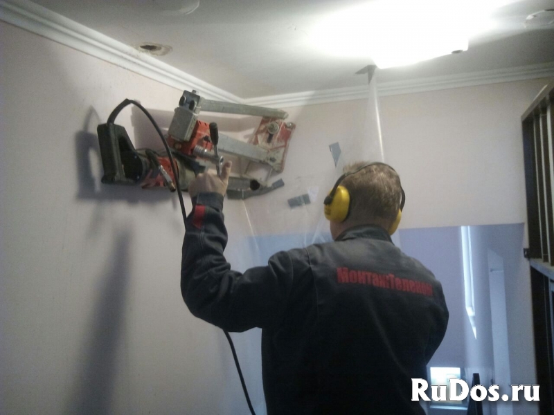 Алмазное бурение: сверление отверстий в бетонных стенах, перекрыт фотка