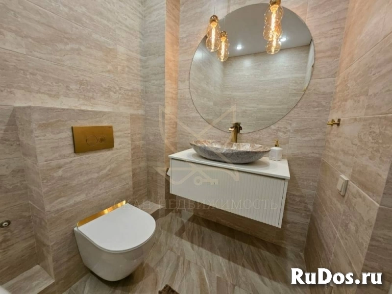 Продам 2 комнатную квартиру 60 м2 изображение 8