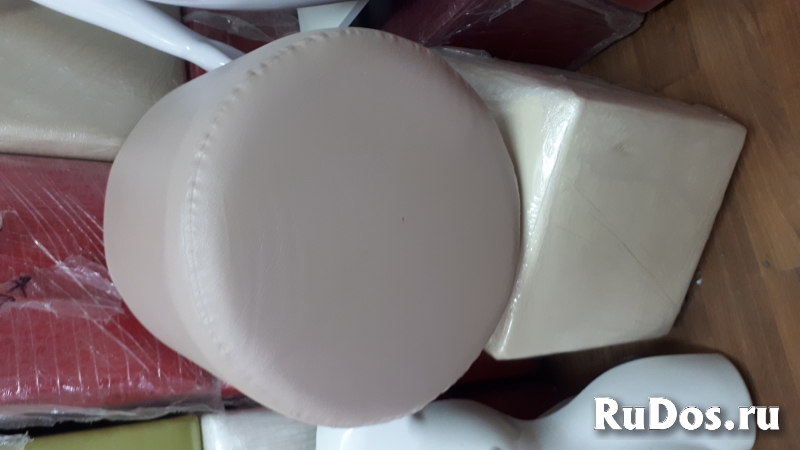 пуфы  банкетки в ассортименте фото