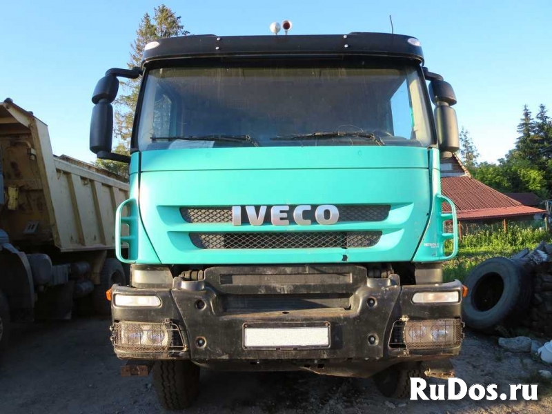 Самосвал Iveco Trakker, 8х4, 20 м3, ралли Dakar изображение 5