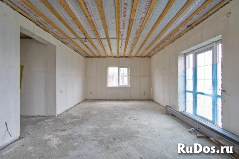 Дом с просторной кухней-гостиной в п. Южный изображение 4