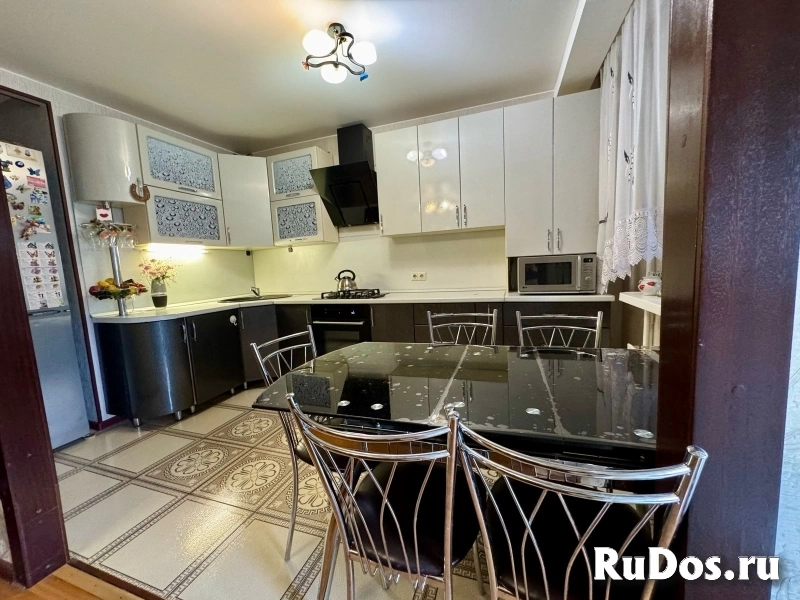 4-комнатная квартира, в хорошем состоянии изображение 6