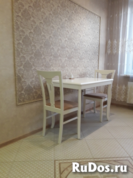 шикарная квартира в центре возле метро в элитном доме фотка