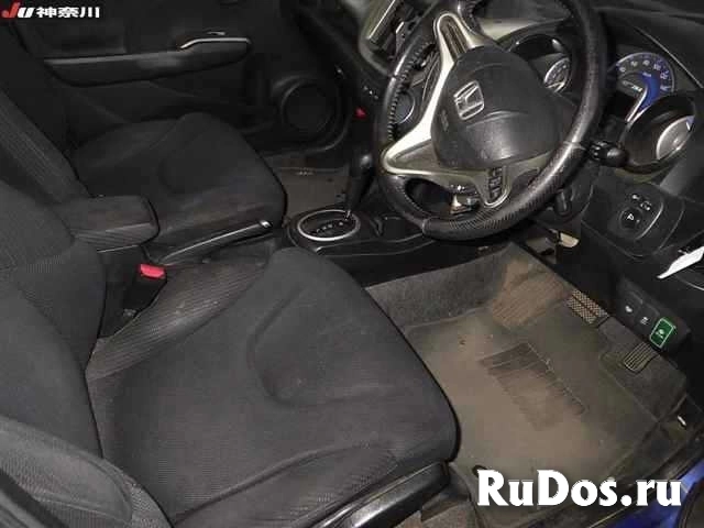 Хэтчбек гибрид Honda Fit Hybrid кузов GP1 модификация Hybrid Smart Selection изображение 8