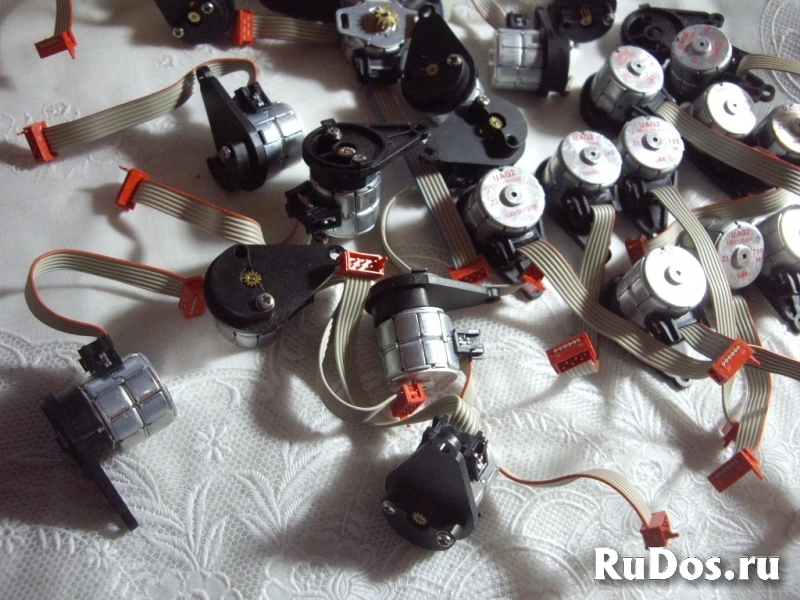 Моторчик шаговый 12 вольт изображение 11
