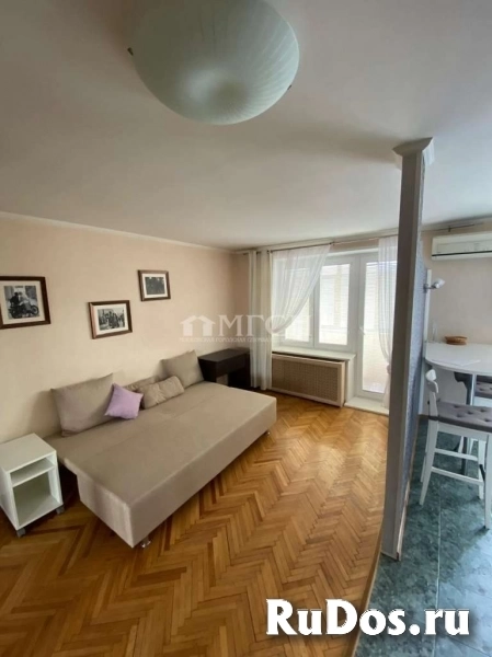 Продам 1 комнатную квартиру 30 м2 фотка