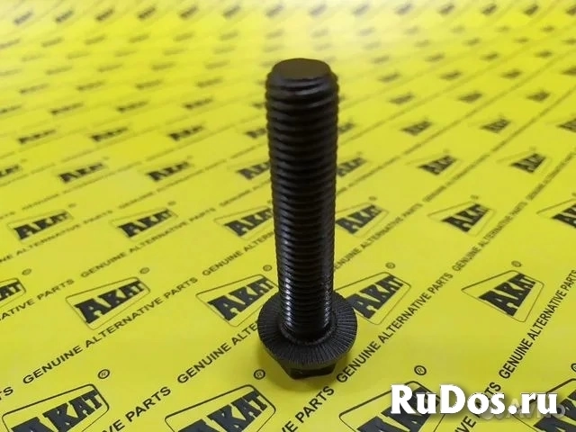 Болт планетарной шестерни JCB 826/01060 фотка