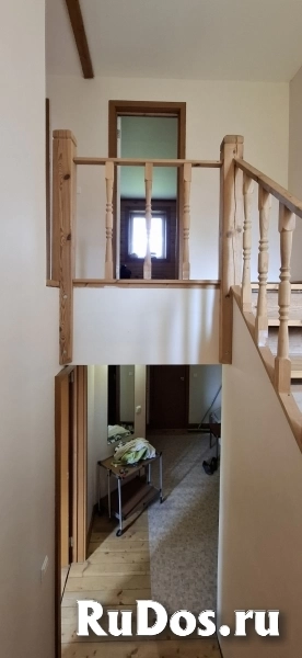 Уютный двухэтажный дом в деревушке у озера рядом с Пушкинским заповедником изображение 6