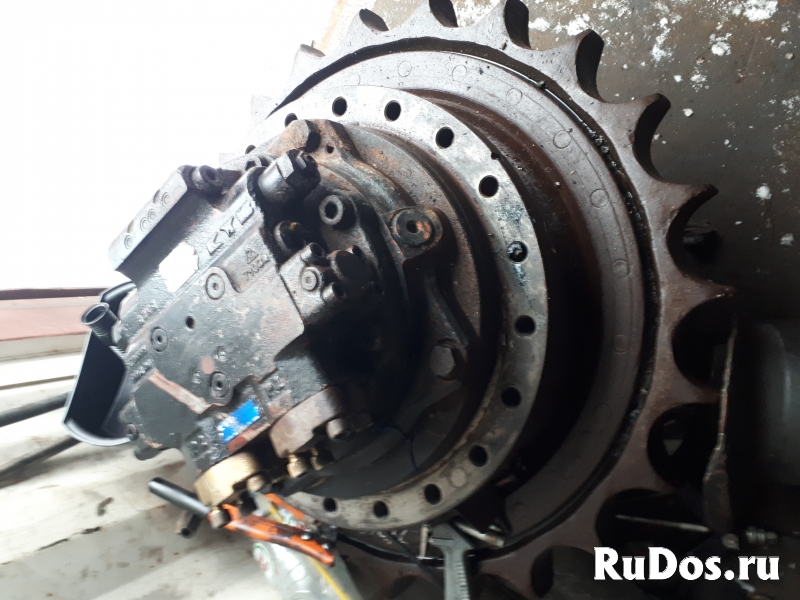 Редуктор хода в сборе Hitachi zx 450/3 фото